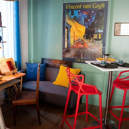 Cocon Arty - Nuit Etoilee A Douai, Inspire De Rimbaud & Gogh * Douai