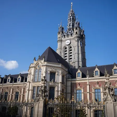 Cocon Arty - Nuit Etoilee A Douai, Inspire De Rimbaud & Gogh Apartment